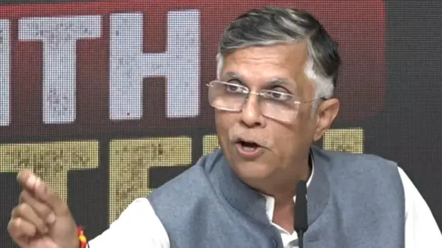 पवन खेड़ा