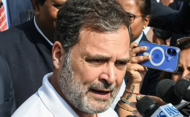 राहुल गांधी