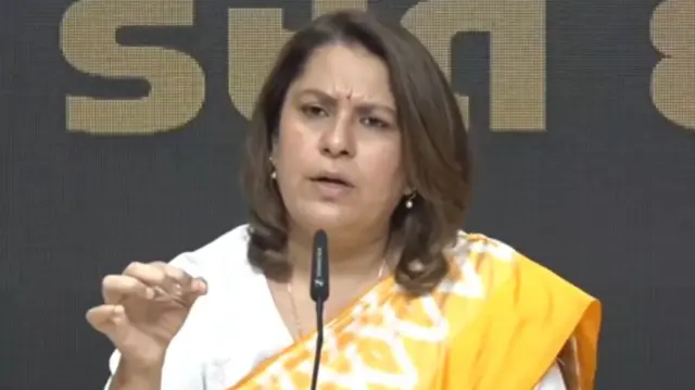 सुप्रिया श्रीनेत