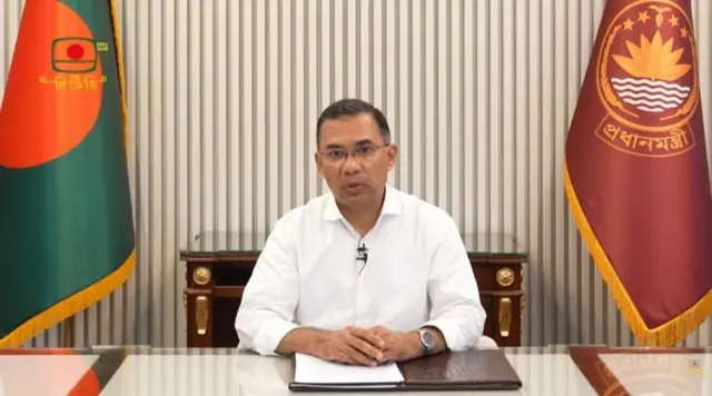 தாரிக் ரஹ்மான்