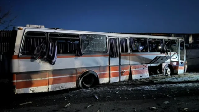 Автобус после удара