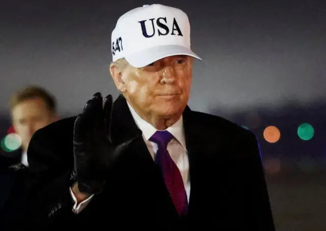 Pirezidant Doonaald Tiraamp