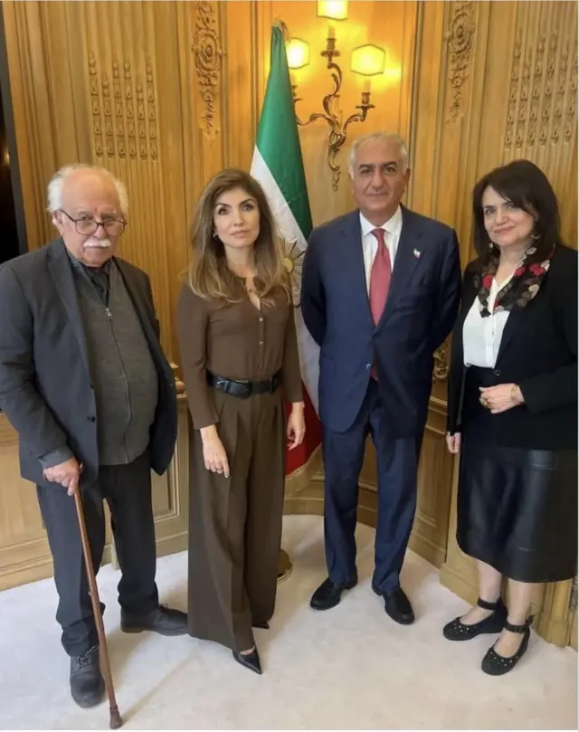 دیدار شاهزاده رضا پهلوی با داریوش آشوری و شهلا شفیق