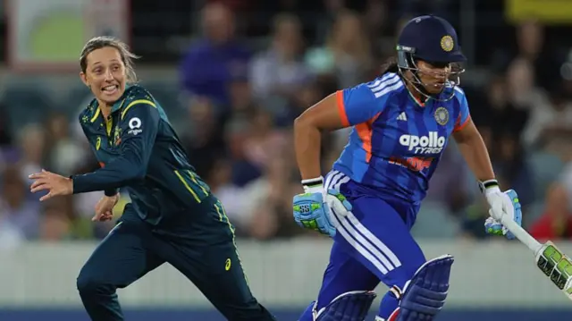 भारत बनाम ऑस्ट्रेलिया