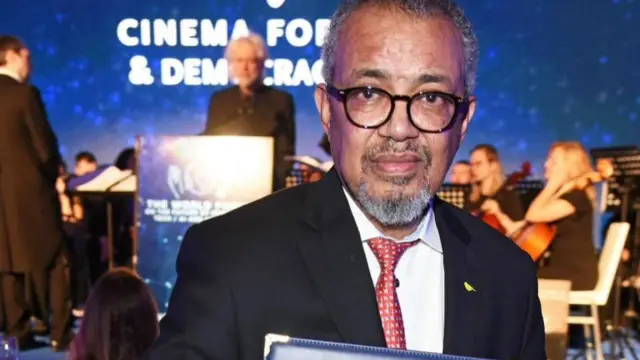 Teediroos Adihaanoom