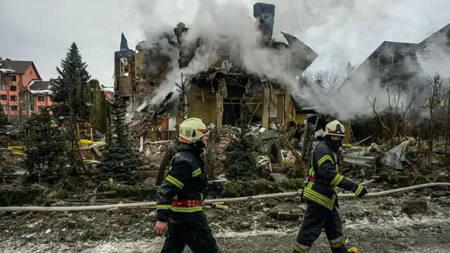 यूक्रेन पर हमला