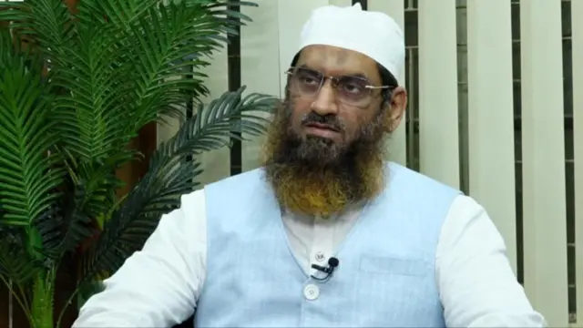 বাংলাদেশ খেলাফত মজলিসের আমির মামুনুল হক