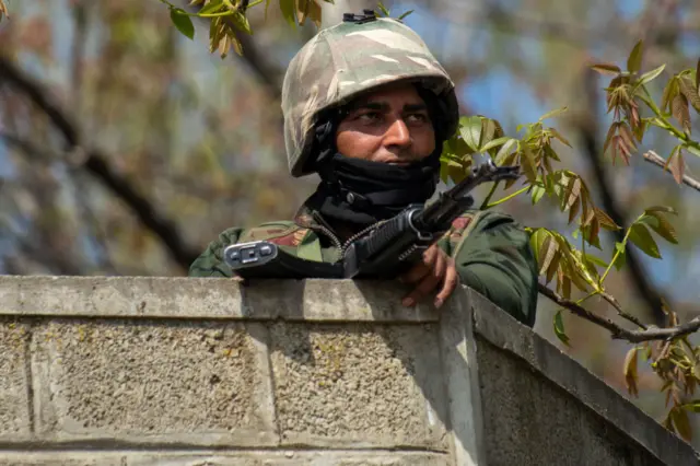 انڈین فوجی کشمیر