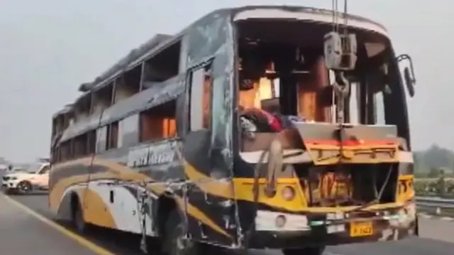 बस