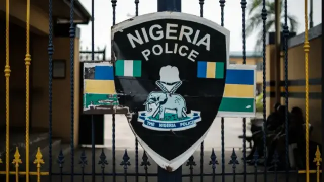 Ndị bi gburugburu ebe ahụ kwuru na olulu mmiri ahụ na-esi isi ọjọọ nke ukwuu tupu ihe ahụ emee