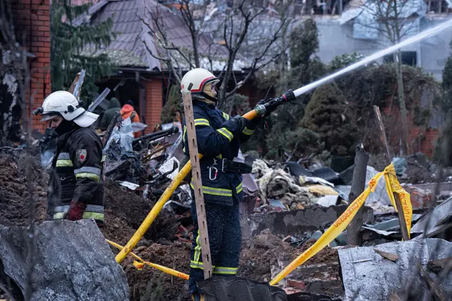 Mgbe mba Rọshịa tụrụ ogbunigwe droonu na mpaghara Kyiv, n'ime obodo  a kpọrọ Sofiivska Borshchahivka, dị na Kyiv, na Februwarị 22, 2026.