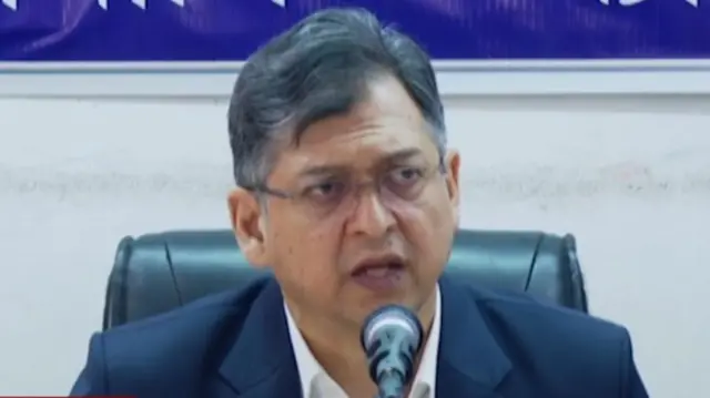 স্বরাষ্ট্রমন্ত্রী সালাহউদ্দিন আহমদ