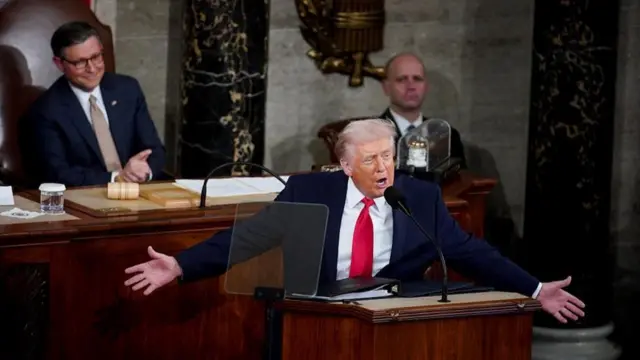 Pirezidant Doonaald Tiraamp