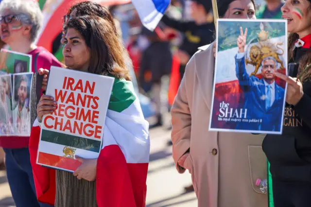 تجمع مخالفان جمهوری اسلامی در ژنو