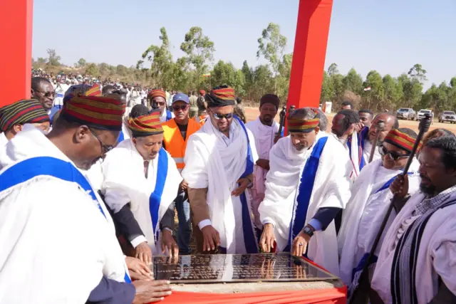 Aanga'oonni naannoo Ormiyaafi Federaalaa ijaarsa Buufata xiyyaaraa Shakkisoo wayita jalqabsiisanitti