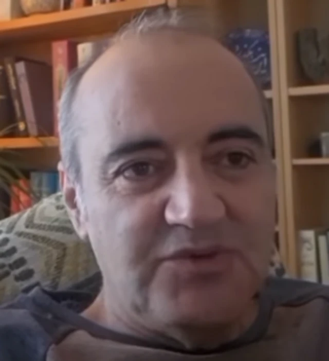 اردشیر رستمی