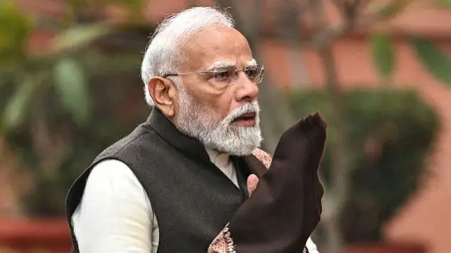 नरेंद्र मोदी