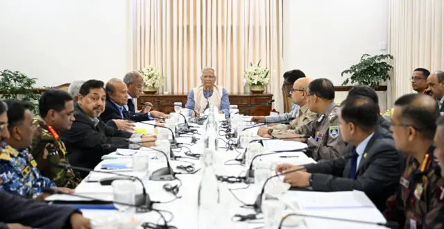 নির্বাচনের প্রস্তুতি নিয়ে বৈঠক