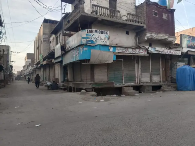 ژوب میں شٹر ڈاؤن ہڑتال کے مناظر