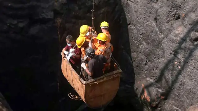 पांच फ़रवरी को मेघालय के ईस्ट जयंति‍या हिल्स ज़िले में एक अवैध कोयला खदान में धमाका हुआ था