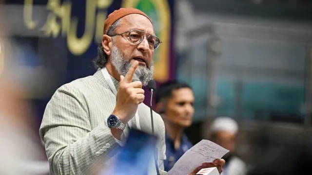 असदुद्दीन ओवैसी