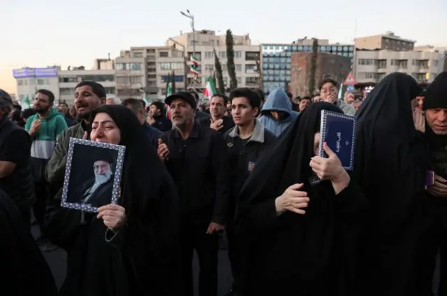 د خامنه يي وژل کېدل