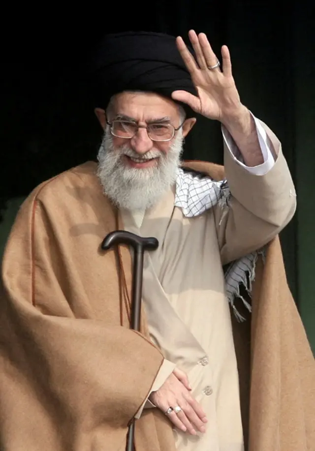 Ông Khamenei