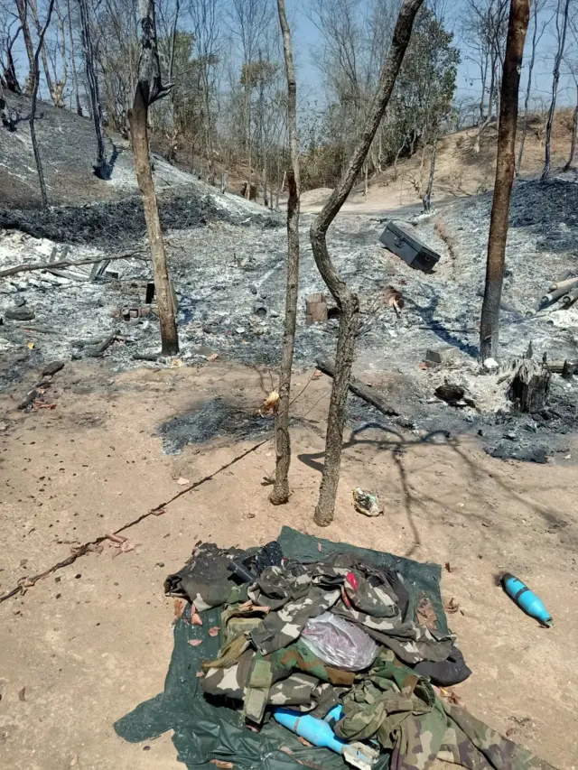 မတ် ၇ ရက်က မီးရှို့ဖျက်ဆီးခံလိုက်ရတဲ့ NUG တပ်စခန်းတစ်ခု