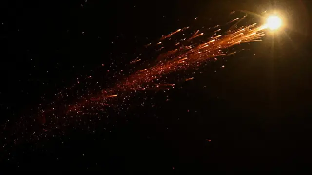 من الصواريخ الإيرانية المتجهة إلى إسرائيل