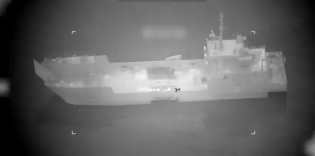 امریکی سینٹرل کمانڈ نے ان کشتیوں کے دھماکے کی فوٹیج جاری کی