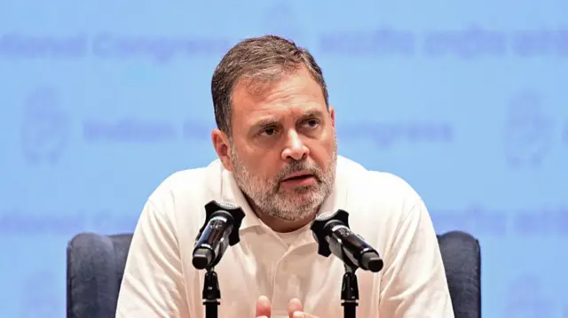 राहुल गांधी