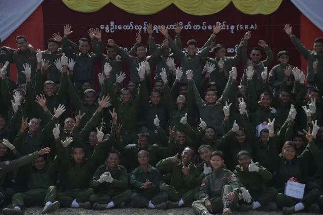 SRA သင်တန်းဆင်းပွဲ