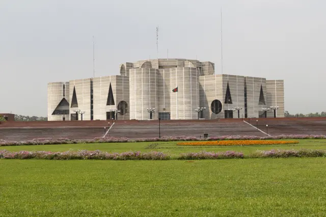 বাংলাদেশের জাতীয় সংসদ ভবন