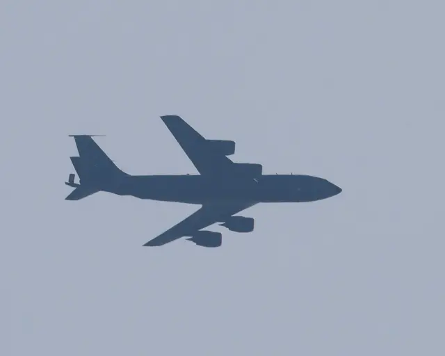 Máy bay KC-135
