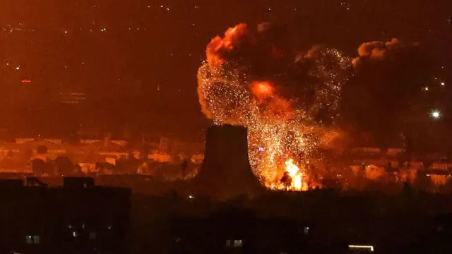 انفجار در نزدیکی برج آزادی در تاریخ ۱۷ اسفند