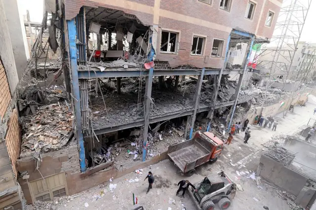 ایران پر حملہ