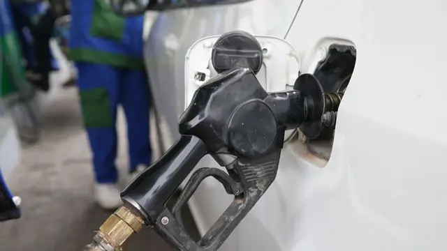 پاکستان پیٹرول قیمت