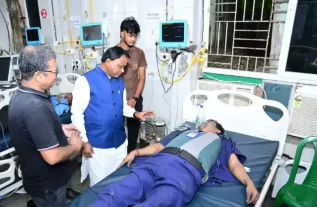 ஒடிசா: கட்டாக் மருத்துவமனையில் தீ விபத்து - 10 பேர் பலி