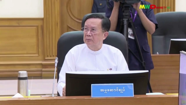 အမျိုးသားကာကွယ်ရေးနဲ့ လုံခြုံရေးကောင်စီရုံးရဲ့အမှုဆောင်ချုပ် ဦးအောင်လင်းဒွေး (ပုံဟောင်း)