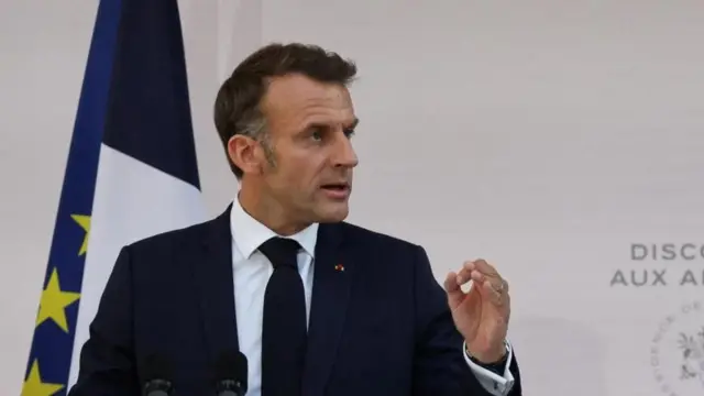 مکرون