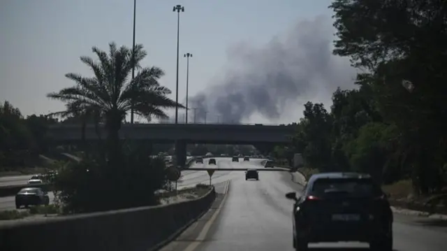 குவைத் தூதரகம்