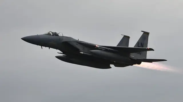 कुवैत में कई अमेरिकी सैन्य विमान दुर्घटनाग्रस्त