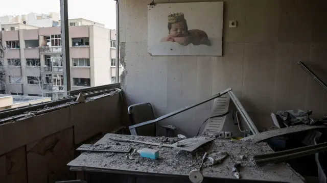 بیمارستان گاندی تهران پس از حمله موشکی اسرائیل و آمریکا