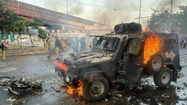 پاکستان کې لاريونونه