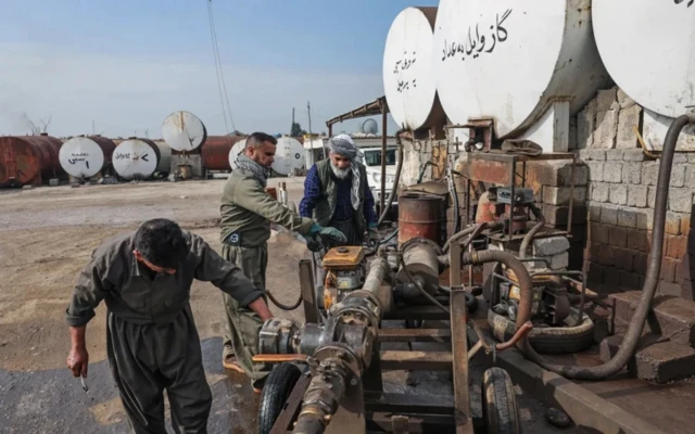 Из-за блокировки Ормузского пролива страдают производители нефти на Ближнем Востоке