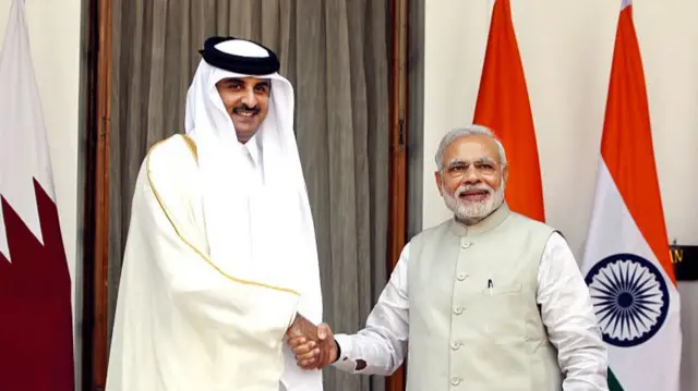 शेख़ तमीम बिन हमाद अल थानी और नरेंद्र मोदी