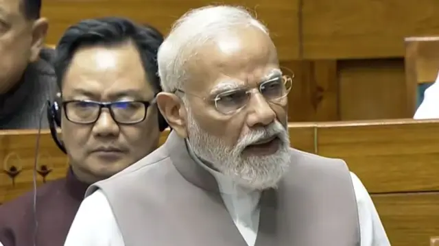 नरेंद्र मोदी