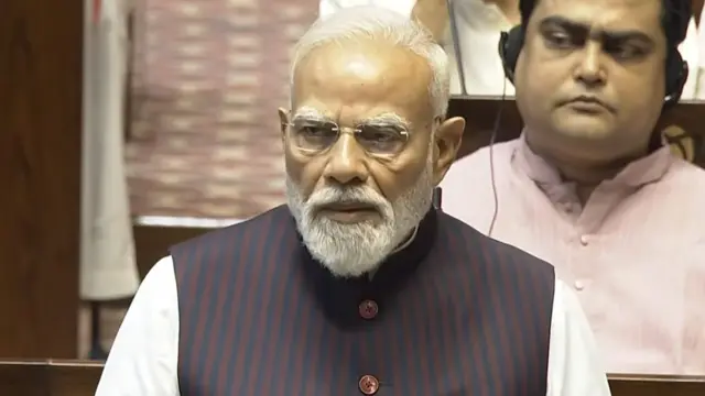 नरेंद्र मोदी