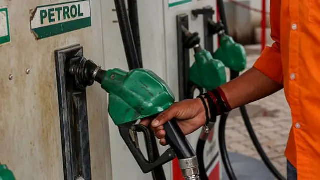 पेट्रोल पंप