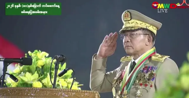 ၈၁ နှစ်မြောက်တပ်မတော်နေ့မှာ မိန့်ခွန်းပြောတဲ့ စစ်ခေါင်းဆောင် ဗိုလ်ချုပ်မှူးကြီးမင်းအောင်လှိုင်